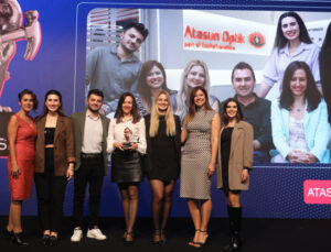 Atasun Optik’e “Perakende Sektöründe En İyi Pazarlama Takımı” Ödülü