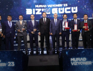 İş, ekonomi, sanayi ve ticaret dünyası Vizyoner’23’te buluştu