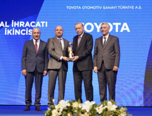 TİM’den Toyota Otomotiv Sanayi Türkiye’ye İhracat Ödülü