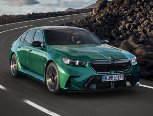 40 Yıllık Tarihinin En Güçlü M Versiyonu: Yeni BMW M5