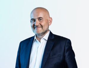 Christian Stein, Renault İletişim Başkanı oldu