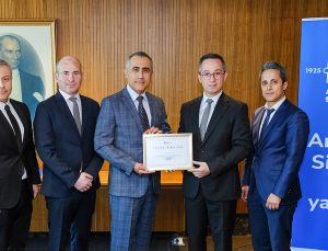 Anadolu Sigorta’ya İstanbul Defterdarlığı’ndan teşekkür belgesi