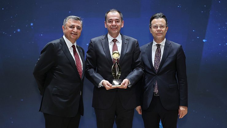 Otokar’a Altın İhracatçı ödülü