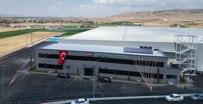BİM, yeni meyve-sebze platformunu Afyon’da hizmete açıyor 