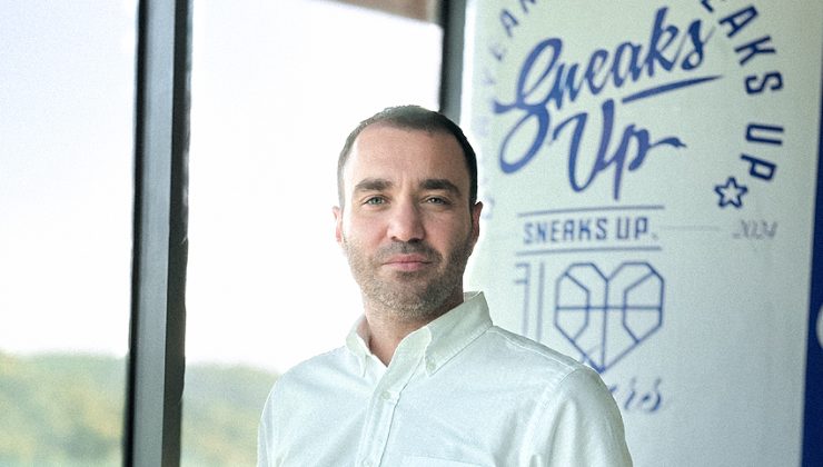 Sneaks Up’ta üst düzey atama